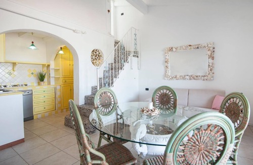 Capo Ferro Apartment | Cala del Faro Luxury Apartment, just a short walk from the beach