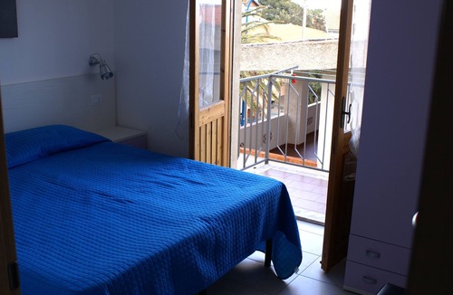 Cala Gonone Apartment | Cala Gonone Dorgali: Apartment a stone's throw from the sea