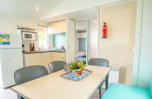 Lotzorai House | Camping Iscrixedda Mobilehome Happy Premium for 7 people
