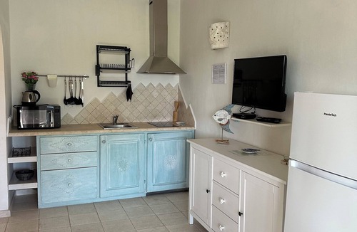 La Conia Villa | Cannigione | 2BR Villa with Garden & Terrace - Near Costa Smeralda-Sleeps 4-Mat3