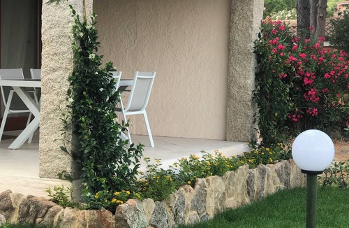 La Conia Villa | Cannigione | 2BR Villa with Garden & Terrace - Near Costa Smeralda-Sleeps 4-Mat3