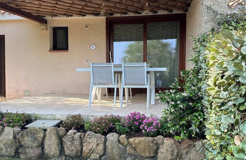 La Conia Villa | Cannigione | 2BR Villa with Garden & Terrace - Near Costa Smeralda-Sleeps 4-Mat3