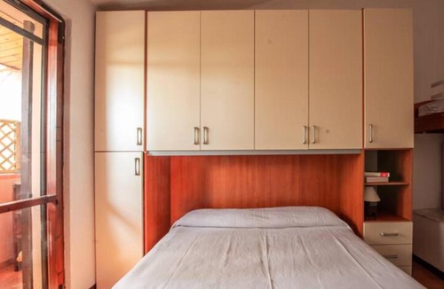 Capitana Apartment | Casa a schiera con giardino a pochi passi dal mare