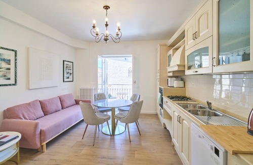 Atina Apartment | Casa Aurea | Ducal Palace Balcony, Atina's Highest Rooftop & Cathedral View