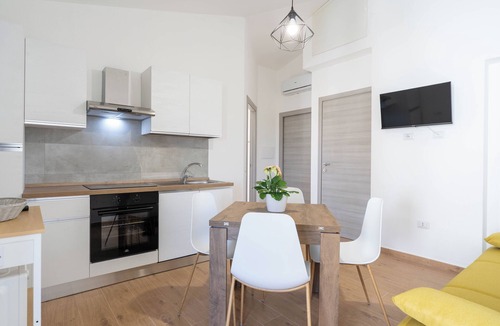 Nurachi Apartment | Casa Aurora Terra - One Bedroom Apartment, Sleeps 3
