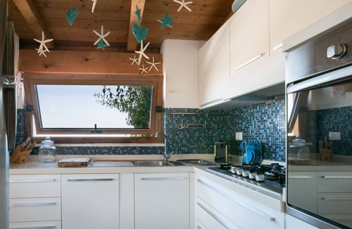 Golfo di Marinella Apartment | Casa Azul, Seaview terrace, private parking, pool
