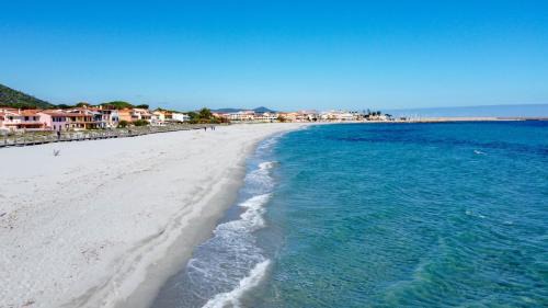 La Caletta Apartment | Casa Duna 'E Mare con accesso diretto alla spiaggia