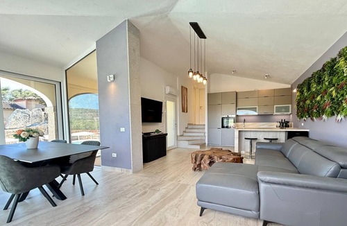 Baja Sardinia House | Casa Ginepro - your private oasis in Baja Sardinia