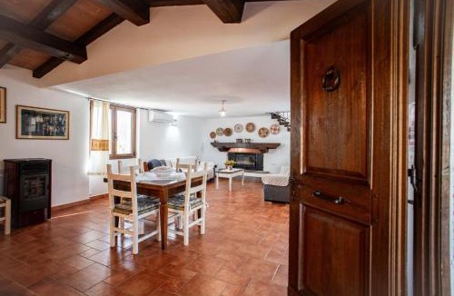 Dorgali House | Casa Iriai
