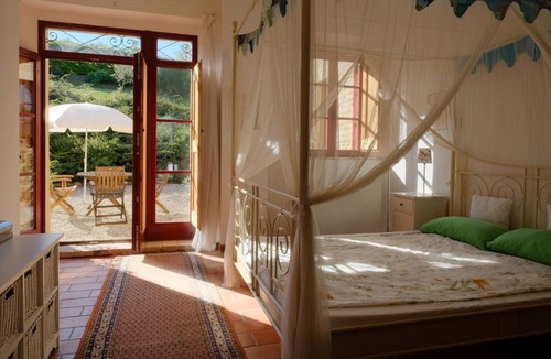 Montecarotto Apartment | Casa Montale, 4/5 Cantina, typical country house, gr. Pool, secluded location, panoramic views
