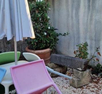 Riola Sardo House | Casa petronilla