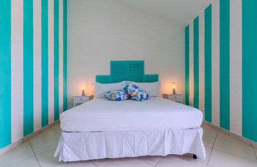 Porto Pino House | Casa Pintada Porto Pino, 500 mt to beach SouthSardiniaHolidays