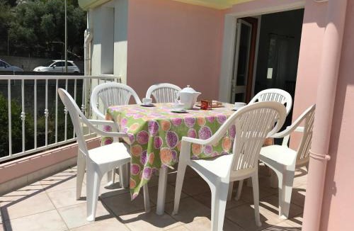 Cala Gonone Apartment | Casa Rosa