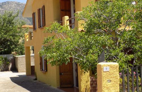 Solanas House | Casa Vacanze Gardenia