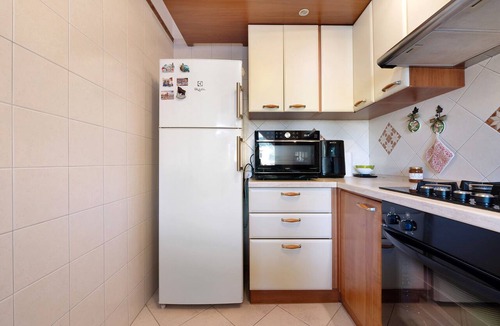 Sarroch House | Casa Vacanze 'Lele' in the Heart of Sarroch, Near Famous Beaches