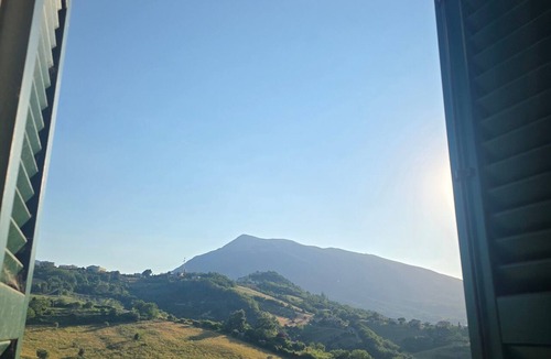 Civitella del Tronto House | Casa Vincenza: Country House with Mountain View and Private Garden