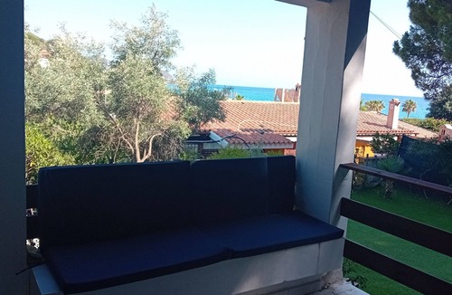 Geremeas Villa | Charming villa 100 meters from the beach and an emerald sea.