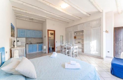 Golfo di Marinella Apartment | Chic Villa Antonina Studio no2167
