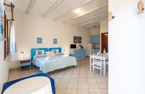 Golfo di Marinella Apartment | Chic Villa Antonina Studio no2165n