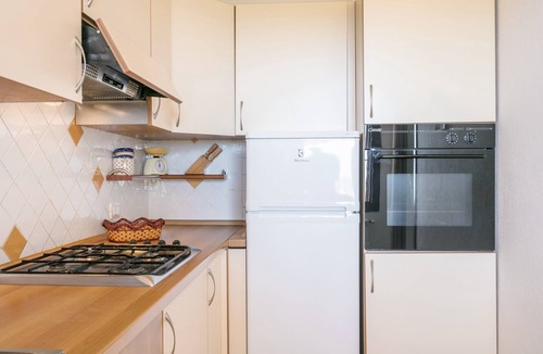 Pittulongu Apartment | Child-friendly apartment with sea view - Appartamento le Farfalle