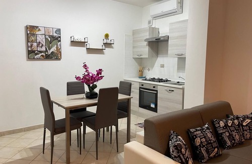 San Nicola Apartment | Civic2 Large studio apartment in the center