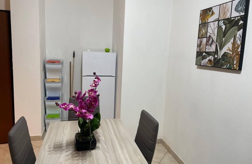 San Nicola Apartment | Civic2 Large studio apartment in the center