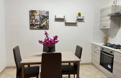 San Nicola Apartment | Civic2 Large studio apartment in the center