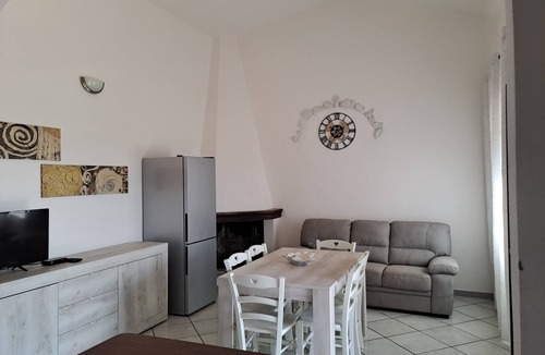 Case Peschiera-Lu Fraili House | Completely renovated house with large garden on three sides