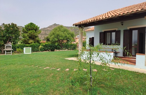 Case Peschiera-Lu Fraili House | Completely renovated house with large garden on three sides
