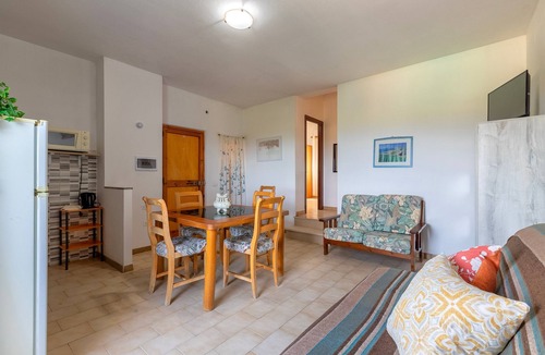 La Muddizza Apartment | 'Con Balcone' Apartment with Sea View, Wi-Fi and Air Conditioning