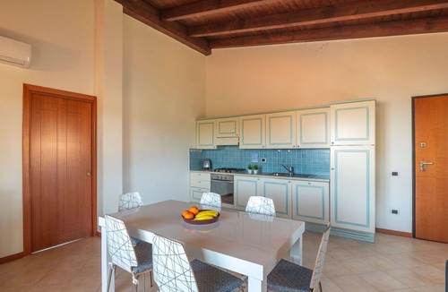 Porto Pozzo Apartment | Cosy apartment for 6 people with A/C, WIFI, TV, terrace and pets allowed