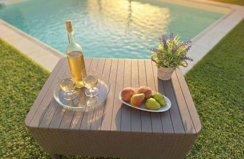 Posada Apartment | Cosy apartment for 4 people with private pool, A/C, WIFI, TV and terrace