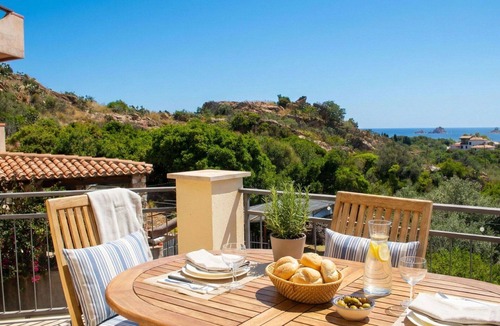Santa Maria Navarrese Apartment | Cosy apartment for 5 guests with A/C, WIFI, TV, terrace, pets allowed and panoramic view