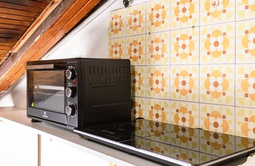 Loreto Apartment | Cosy apartment with A/C, WIFI, TV, terrace, pets allowed, panoramic view, close to Porto Recanati