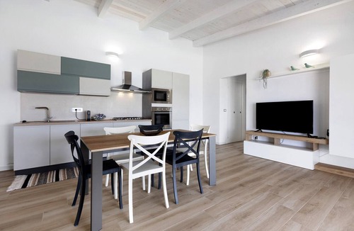 Nulvi Cottage | Cottage 'Lorena' with Private Infinity Pool, Panoramic View, Wi-Fi and Air Conditioning