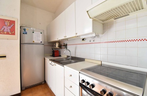 Rena Majore House | Cottage with fenced garden and covered veranda