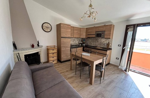 Sorso Apartment | Cozy bright detached house-panoramic terrace with sea view. IUN-R6392