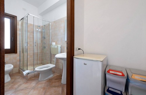 Assemini Apartment | Daluef Alloggi - Room 9