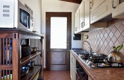 Tancau Sul Mare Villa | Detached cottage with spaiggia within walking distance, sea d mountain view!