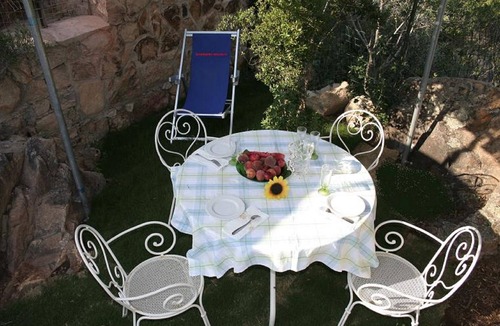Tancau Sul Mare Villa | Detached cottage with spaiggia within walking distance, sea d mountain view!