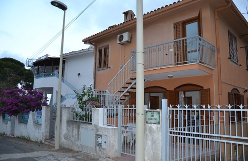 Cala Gonone Apartment | Dolphins 13 comfortable apartment within walking distance of the sea