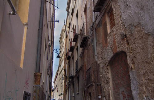 Historic Castle District Apartment | Domo Catharinae