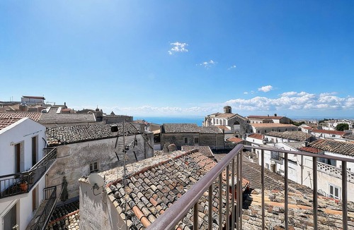Monte Sant'Angelo Apartment | 'Domus Dell'Angelo 1': Comfort and Authenticity in the Heart of Monte Sant’Angelo