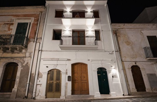 Monte Sant'Angelo Apartment | Domus dell’Angelo 2: comfort and authenticity in the heart of Monte Sant’Angelo