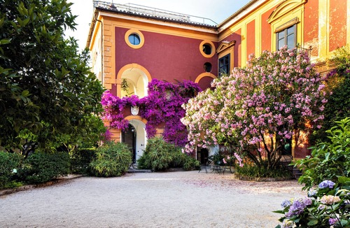 Nola Bed & Breakfast | Don Paolo 2/4 people in a historic villa near Naples, Vesuvius, Pompeii, Caserta