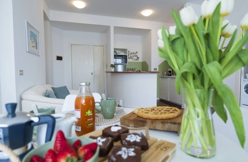Pesaro Apartment | Ducale Home in Piazza del Popolo in Pesaro