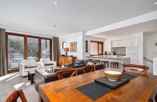 Thredbo Apartment | Elevation 7