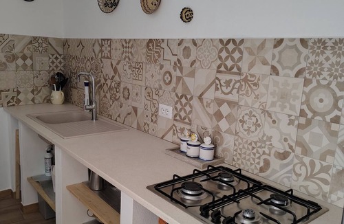Cabras Apartment | Emma House