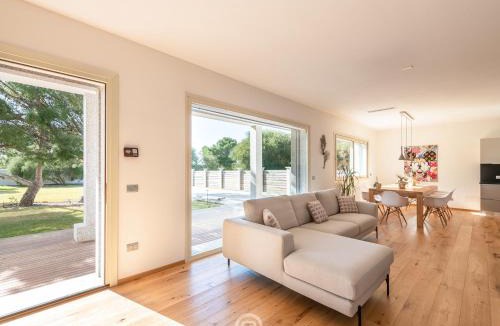 Porto Pino Villa | Estay - Golden Dunes Luxury Villa - Porto Pino Beach