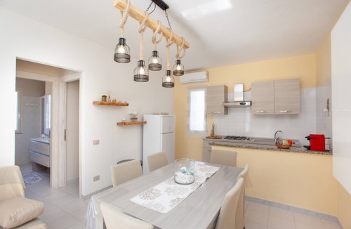 Tanaunella Apartment | Family-Friendly Holiday Apartment 'Brezza Marina' with Garden, A/C & Private Terrace